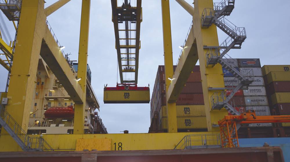 Valenciaport inicia actuaciones para afianzar la seguridad de las operaciones portuarias
