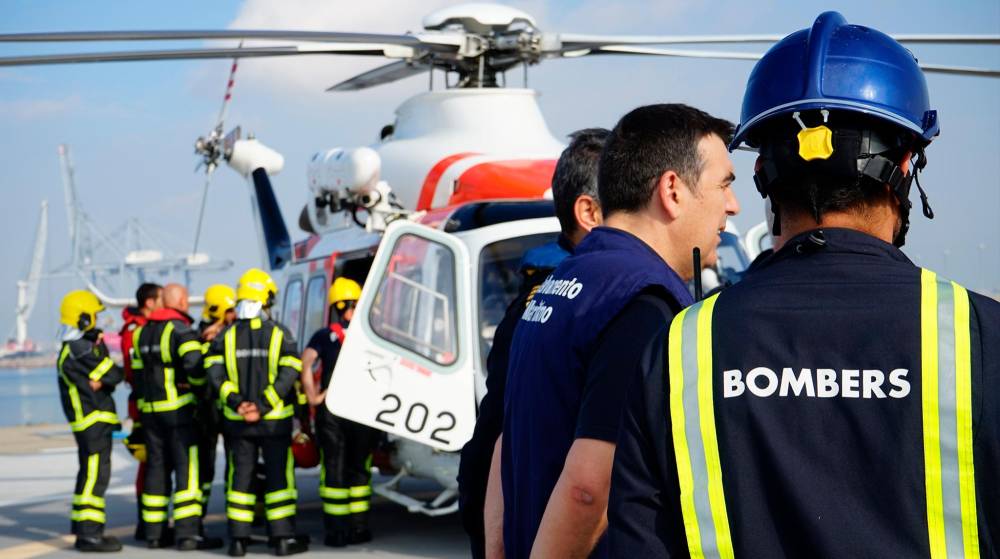 Bombers de la Generalitat de Catalunya y SASEMAR colaborarán en la gestión de emergencias portuarias