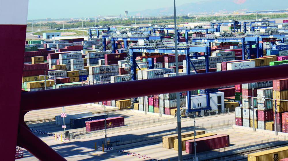 Las terminales de contenedores del Port de Barcelona pararán mañana su actividad de 8 a 14 horas