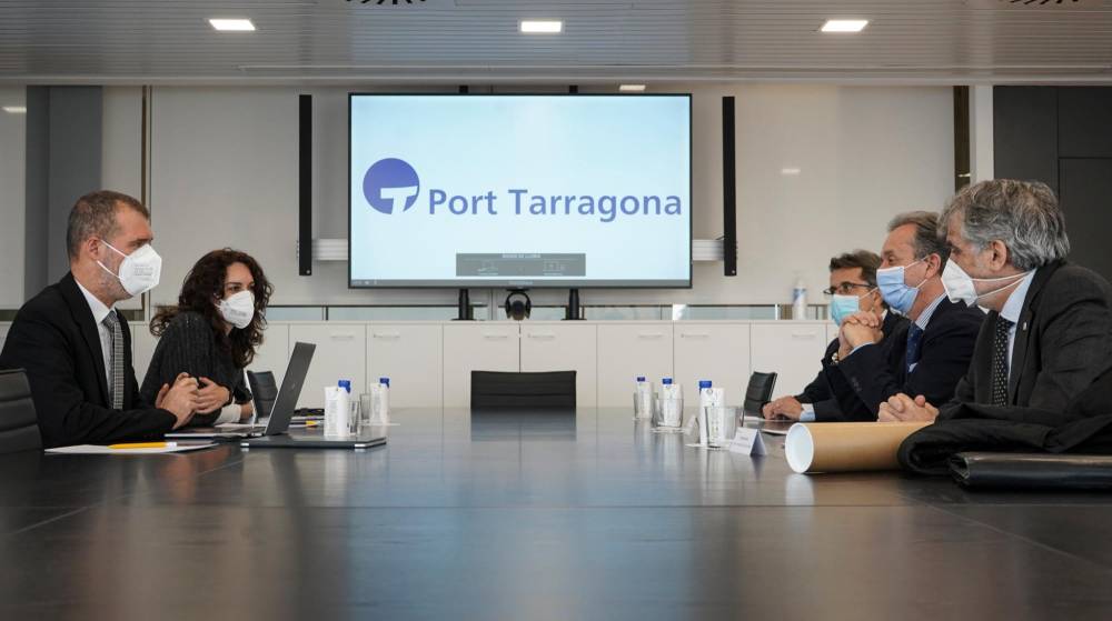 Cruset da a conocer los proyectos del Port de Tarragona al Colegio de Economistas de Catalunya