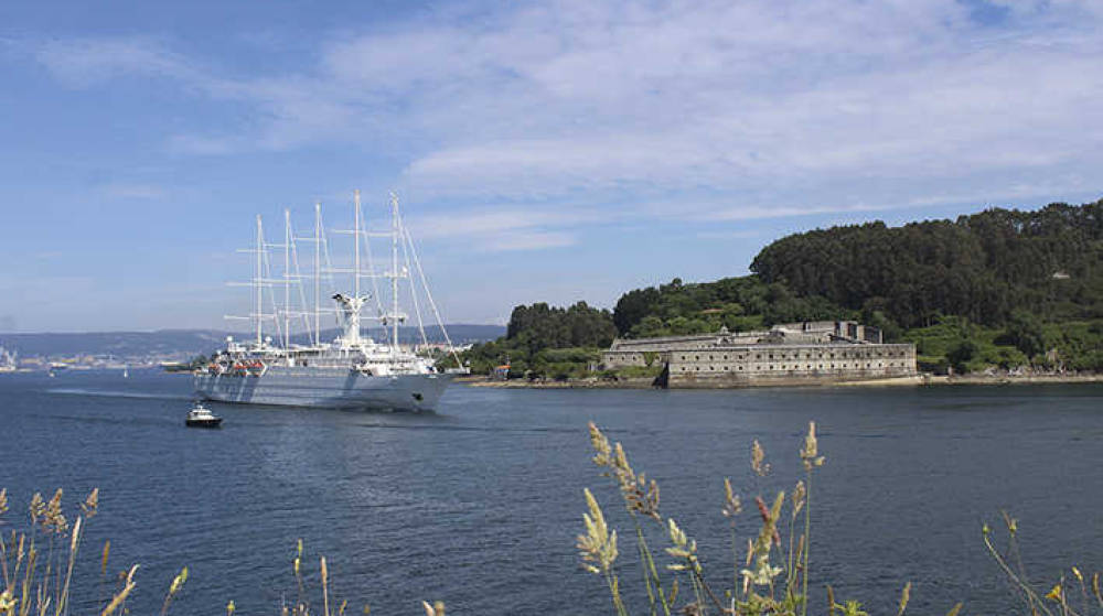 Ferrol recibir&aacute; en junio m&aacute;s de 4.600 pasajeros en 5 cruceros