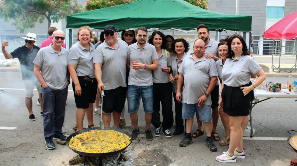 La comunidad logística de Castellón se reúne en las Paellas de San Pedro