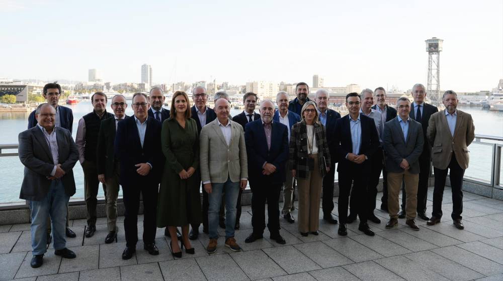 Los directores de los puertos españoles analizan en Barcelona la descarbonización portuaria
