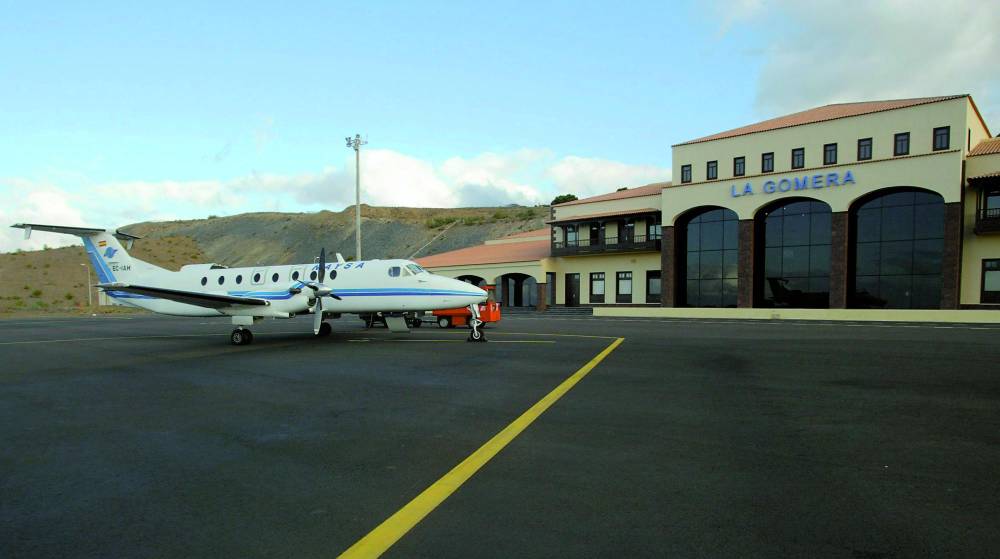 Sara Povedano será la directora del Aeropuerto de La Gomera
