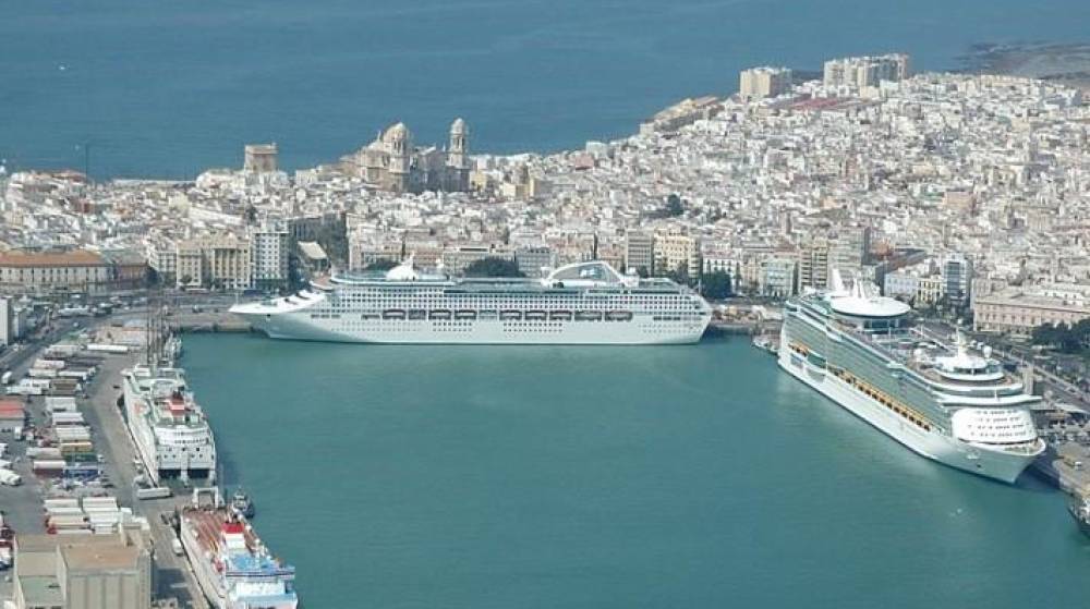 Puerto de la Bahía de Cádiz mueve 1,75 millones de toneladas hasta abril