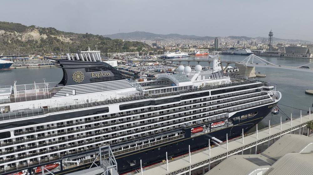 El Port de Barcelona recibe la primera escala del crucero “Explora I”