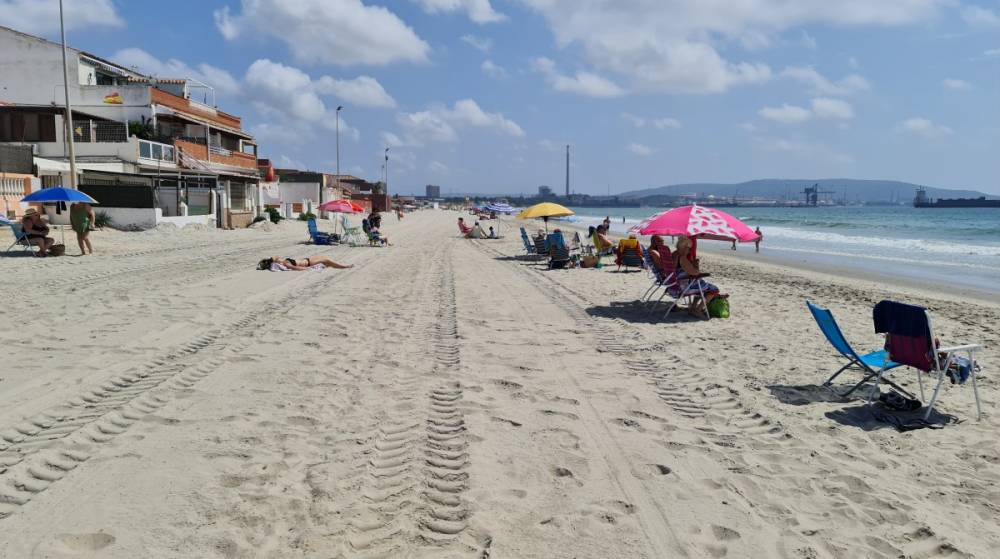 La APBA afronta la &uacute;ltima fase del trasvase de arena de la Playa del Rinconcillo