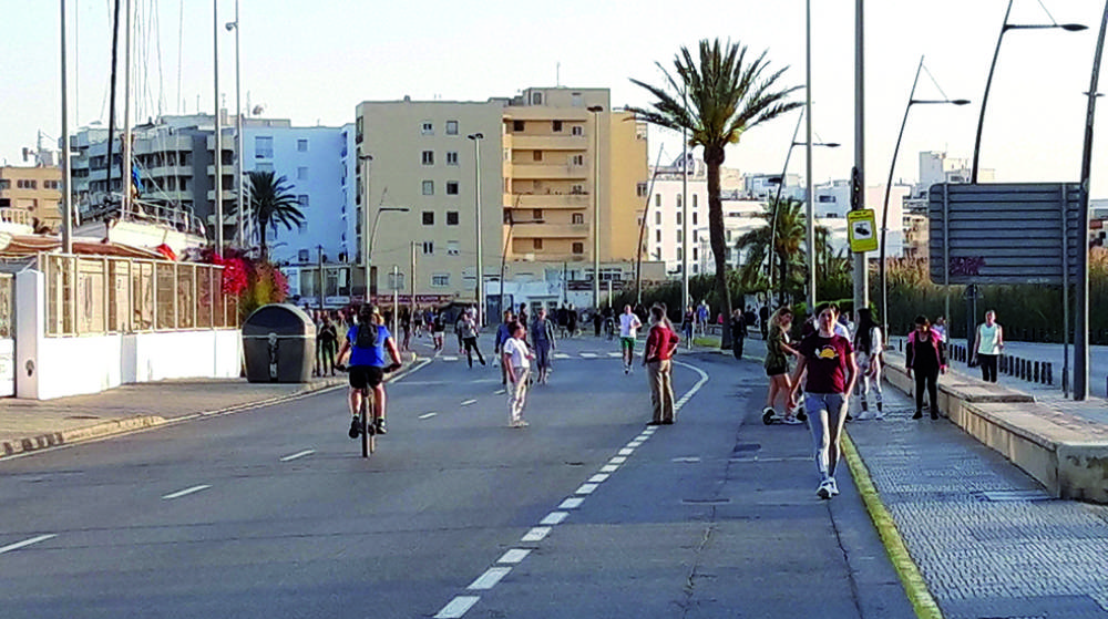 La AP de Baleares restringe el tr&aacute;nsito de veh&iacute;culos en el Puerto de Ibiza