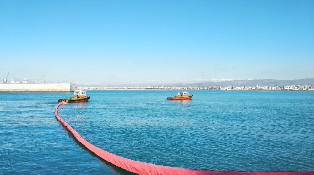 El puerto de Castell&oacute;n acoge un simulacro de lucha contra la contaminaci&oacute;n marina