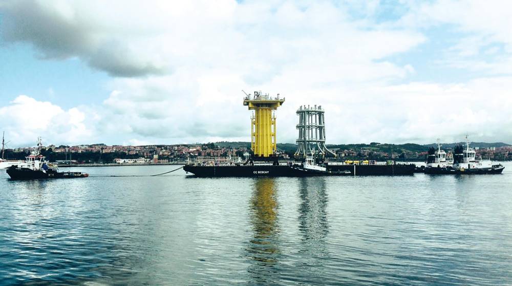 Una barcaza de gran tamaño se perfila como el nuevo eslabón logístico de la Ría de Bilbao