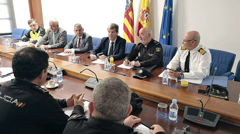 Ejercicio de seguridad antiterrorista en el puerto de Valencia