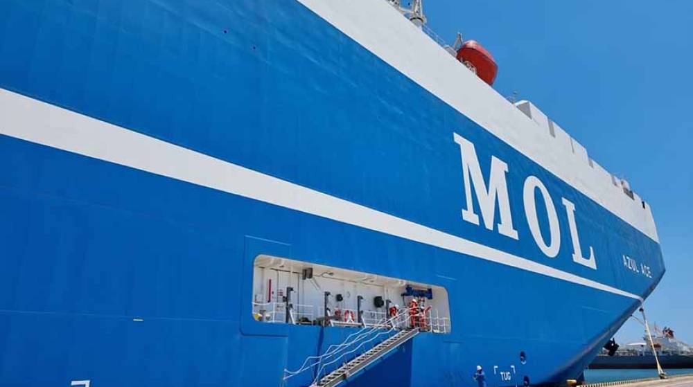 Transcoma consigna el car carrier &quot;Azul Ace&quot; en su escala en el Port de Barcelona