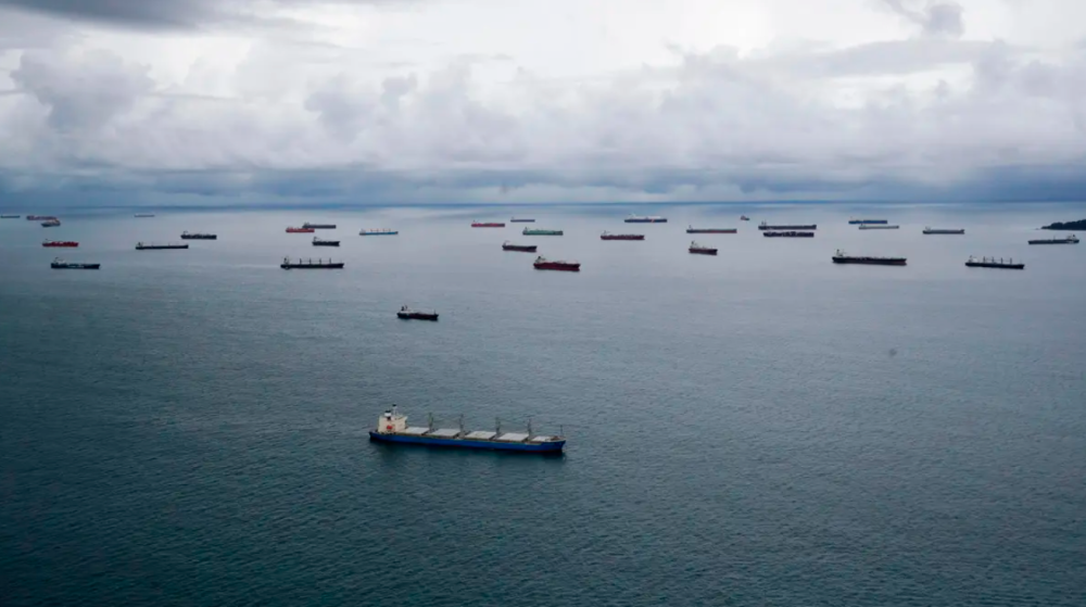 La sequía incrementa un 33% los buques en espera en el Canal de Panamá