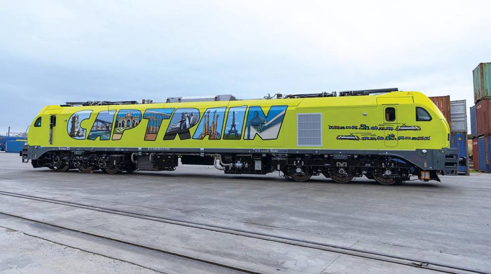 Javier Mariscal ilustra una de las nuevas locomotoras internacionales de Captrain
