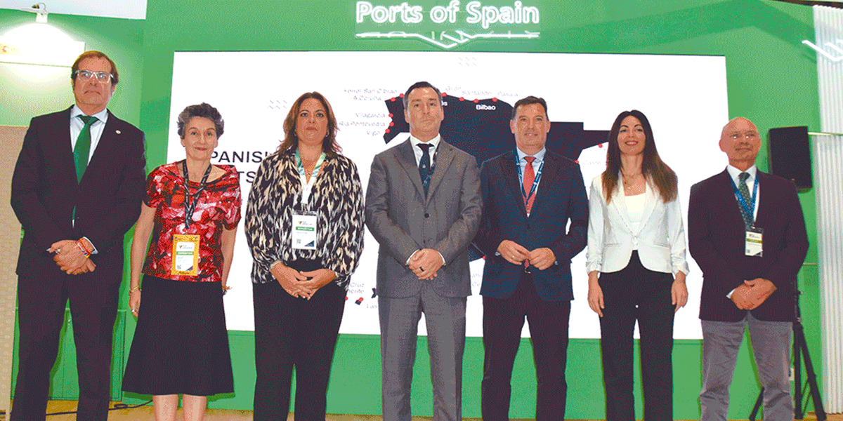 Santana reivindica el rol de los puertos para mantener el liderazgo hortofrutícola global