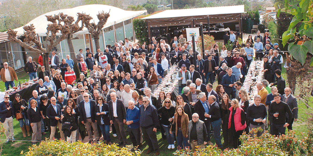 La comunidad logística de Barcelona une fuerzas ante las tensiones del comercio global