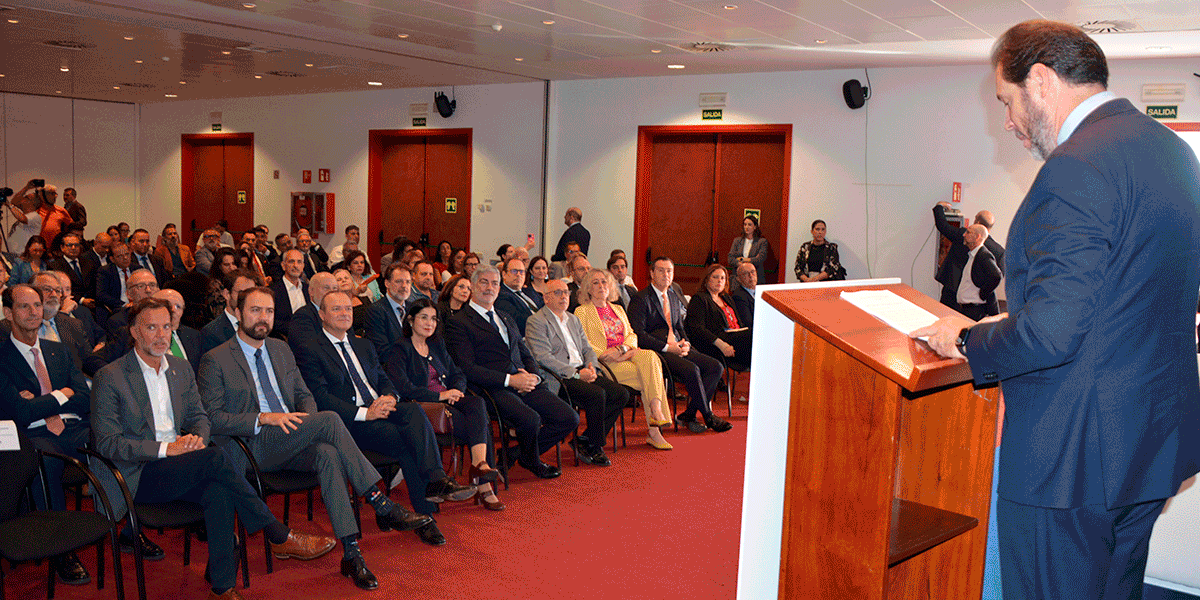 Puente define la hoja de ruta inversora del sistema portuario español con más de 7.000 millones de euros hasta 2029