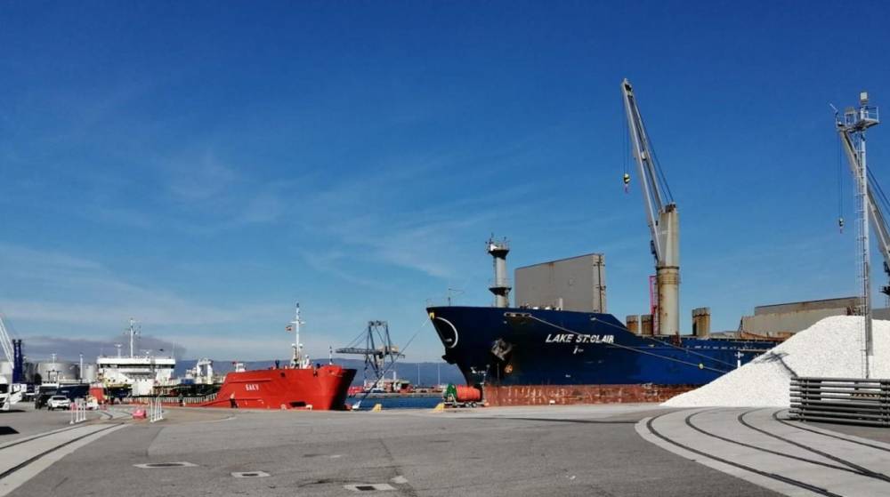El Puerto de Vilagarc&iacute;a apunta a un cierre del ejercicio en cifras r&eacute;cord