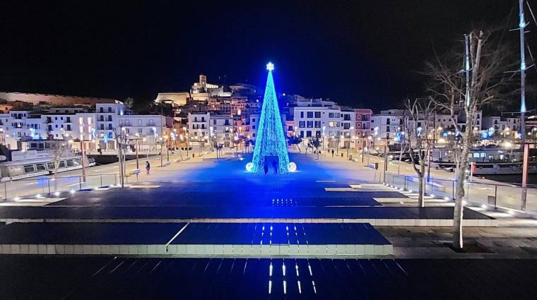 Los puertos de Eivissa y la Savina organizan un concurso de iluminación navideña