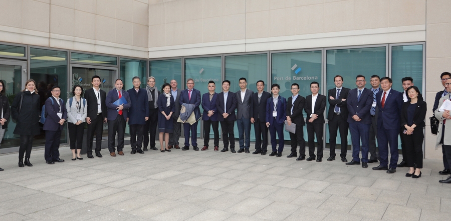El Puerto de Barcelona muestra ante empresas chinas el potencial de Catalunya en automoci&oacute;n