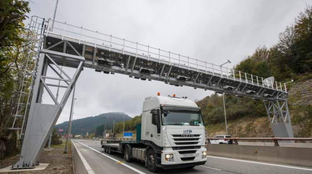 El transporte medita actuar contra los nuevos peajes a camiones de Gipuzkoa y Bizkaia