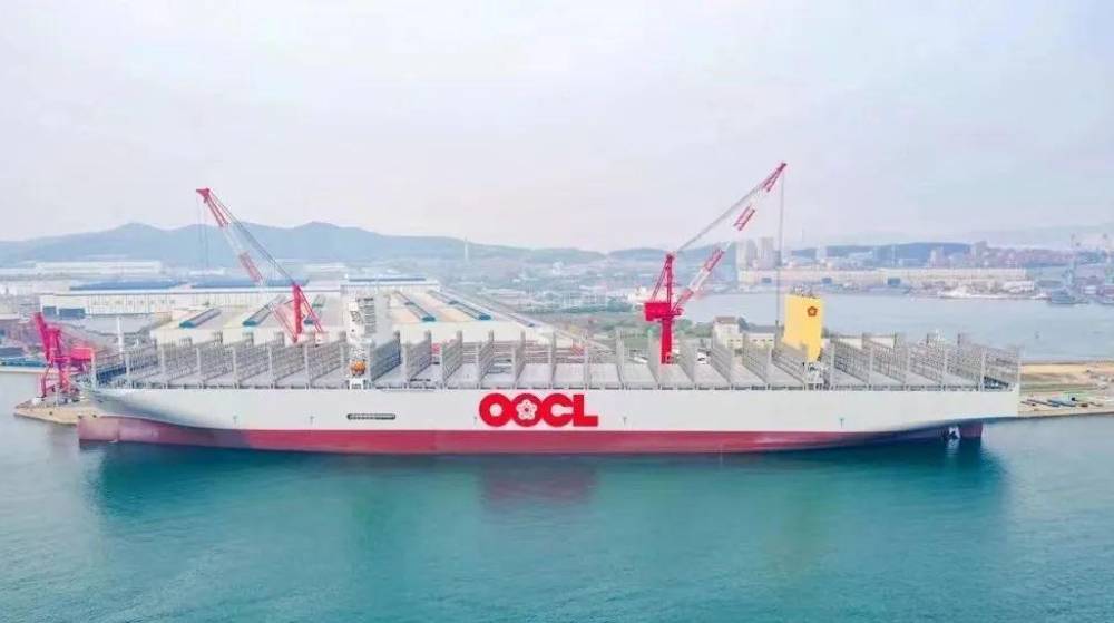 El nuevo gigante de OOCL se incorpora al servicio entre Valencia, el norte de Europa y Asia