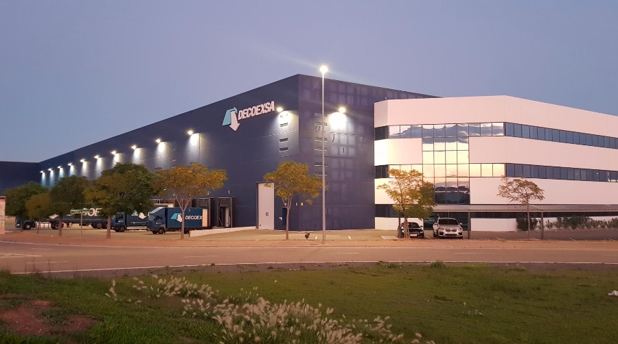 Decoexsa, bajo la denominación de Logística Hotelera, dará un servicio global a las empresas del sector, especialmente a los Promotores, Cadenas Hoteleras y Proveedores de equipamiento.