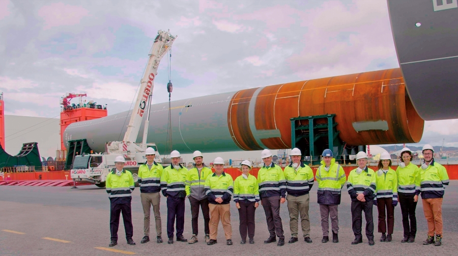 Haizea Wind entrega en el Puerto de Bilbao a Iberdrola los últimos monopiles para East Anglia