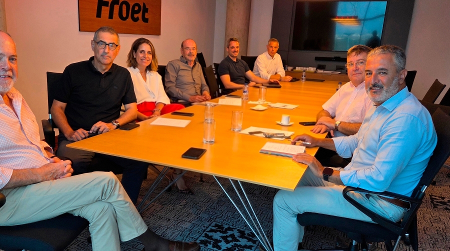 Froet reúne a entidades empresariales para coordinar la implantación del Documento Electrónico de Control (DeCA)