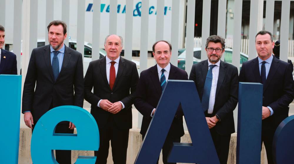 Puente multiplica el compromiso inversor de Transportes con el ferrocarril en Algeciras