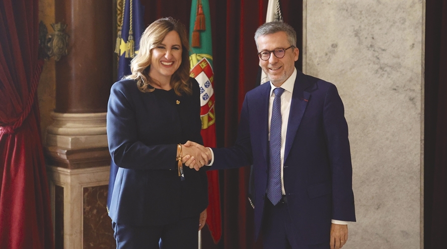 La alcaldesa de Valencia, María José Catalá, y el alcalde de Lisboa, Carlos Moedas.