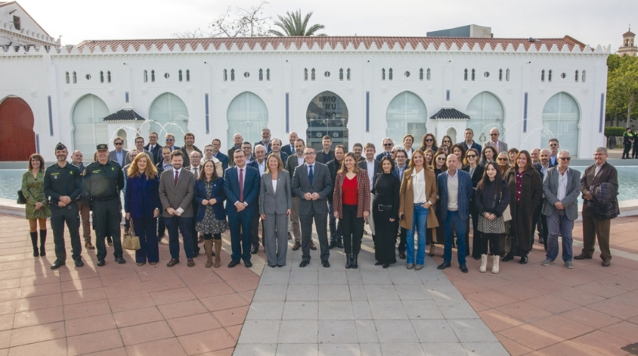 El curso está dirigido a la comunidad portuaria de Castellón.