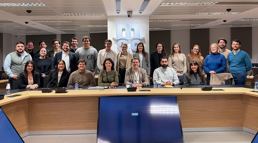 Participantes y ponentens del coloquio de Propeller Junior.