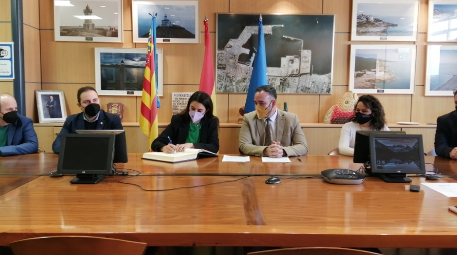 Transici&oacute;n Ecol&oacute;gica y PortCastell&oacute; firman un convenio pionero para la mejora de la calidad del aire