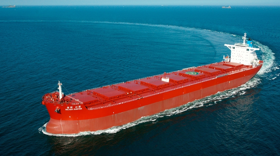 Sinokor ha convertido por primera vez en el mundo un petrolero en un granelero.