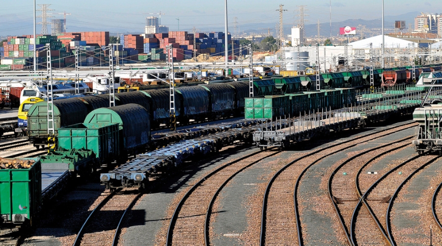 Valenciaport habilitar&aacute; un dep&oacute;sito provisional para contenedores en Fuente de San Luis