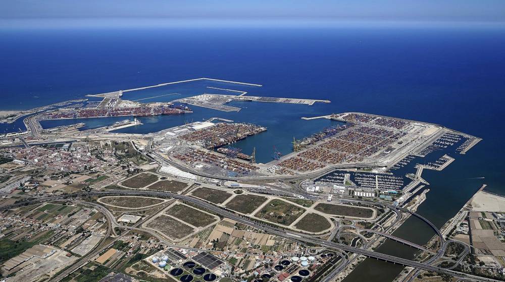 La Autoridad Portuaria de Valencia ya recibe energía 100% renovable de Endesa Energía