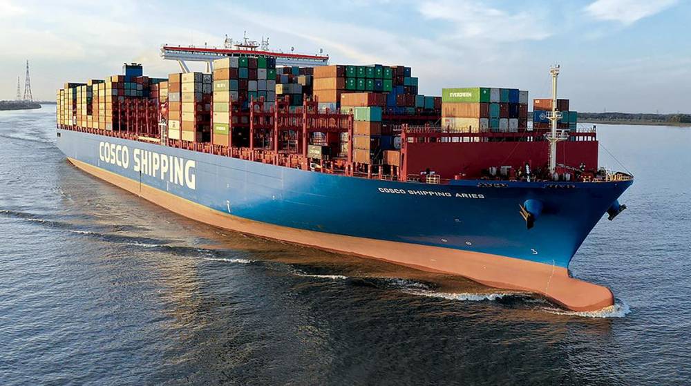 Cosco Shipping añade cuatro “gigantes” a su servicio entre Asia y el Mediterráneo