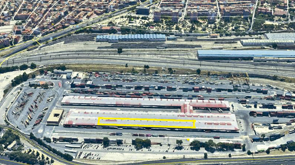 Adif licita el alquiler de diez almacenes en la terminal Madrid-Abro&ntilde;igal