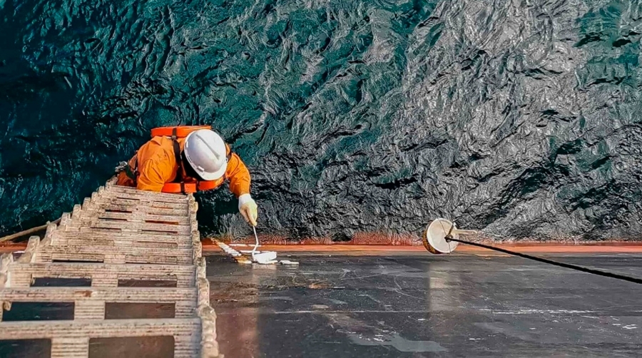 El Convenio sobre el trabajo marítimo MLC 2006 es un tratado histórico que ha transformado las condiciones de trabajo y de vida de la gente de mar en todo el mundo.