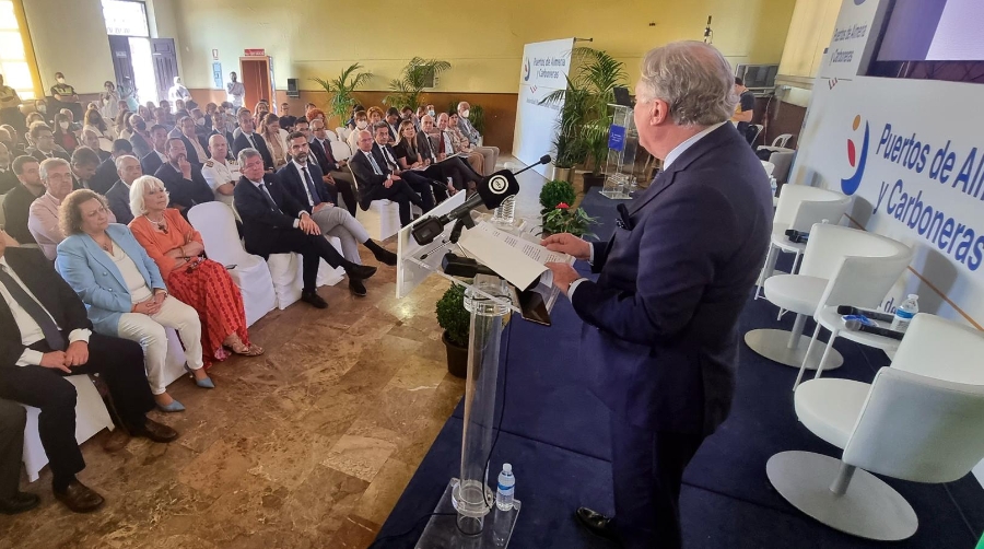 El Muelle de Levante será un nuevo espacio de uso conjunto entre el Puerto y el Ayuntamiento de Almería
