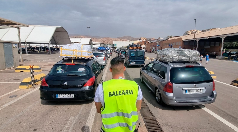 Puerto de Almería prevé acoger en los próximos días la mayor afluencia de pasajeros de la OPE