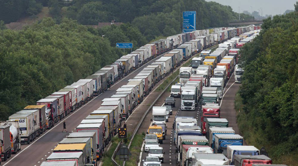 Camioneros: v&iacute;ctimas del Brexit, del COVID, de la burocracia y de los intereses pol&iacute;ticos
