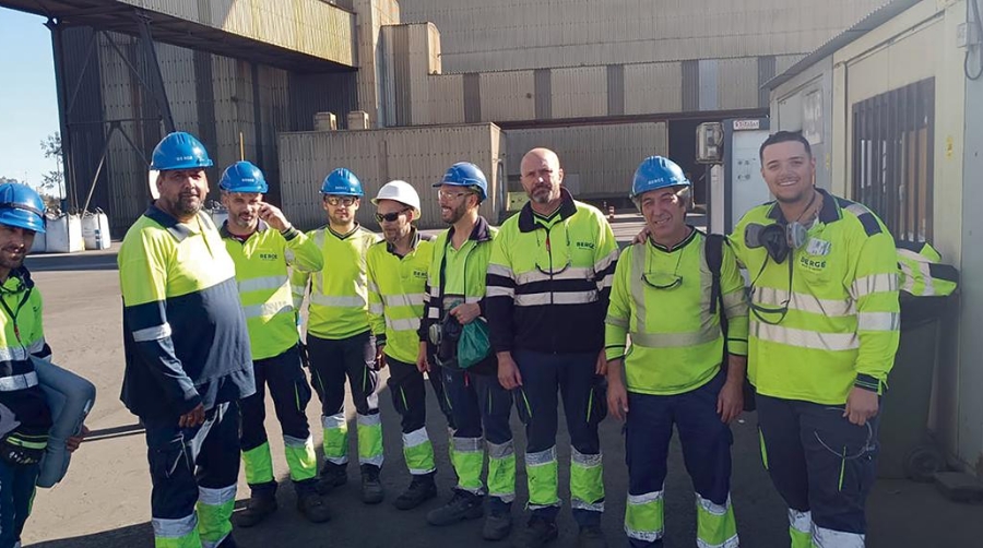 Una amplia representación de la ejecutiva de Coordinadora TPA ha visitado esta semana el puerto de Huelva.