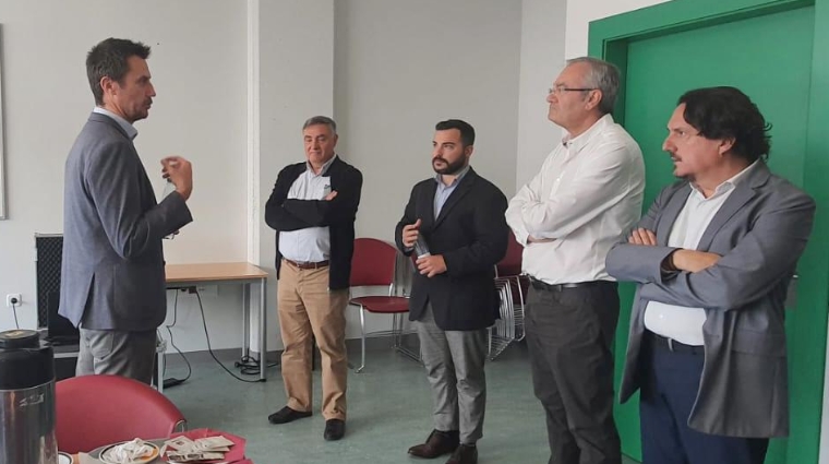 Un momento de la presentación del Proyecto PERSEO, que persigue la medicion eficiente de las emisiones contaminantes en los entornos portuarios.