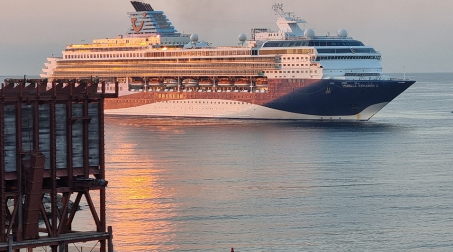 El Puerto de Almer&iacute;a acoge este s&aacute;bado el crucero "Marella Explorer 2"