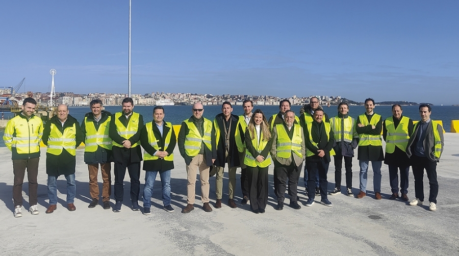 Visita a la terminal de automóviles del Puerto de Santander.