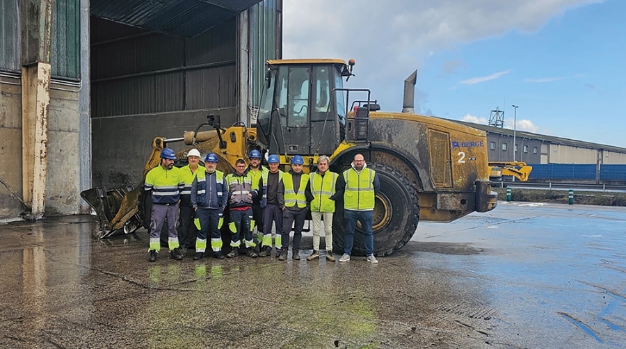 La plantilla exige poner fin a los despidos.