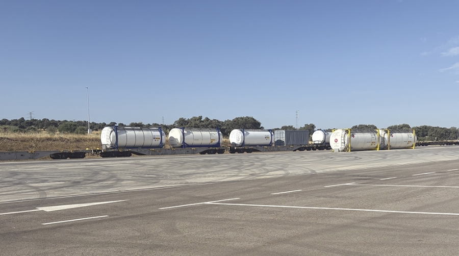 La terminal ferroviaria de ExpacioMérida cumple su primer mes de funcionamiento