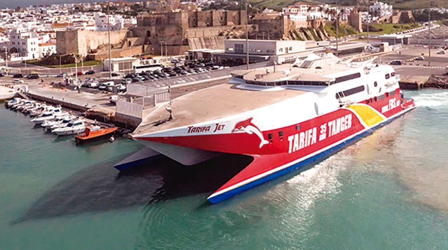 Un ferry de FRS acoge un simulacro de evacuaci&oacute;n en el Estrecho de Gibraltar
